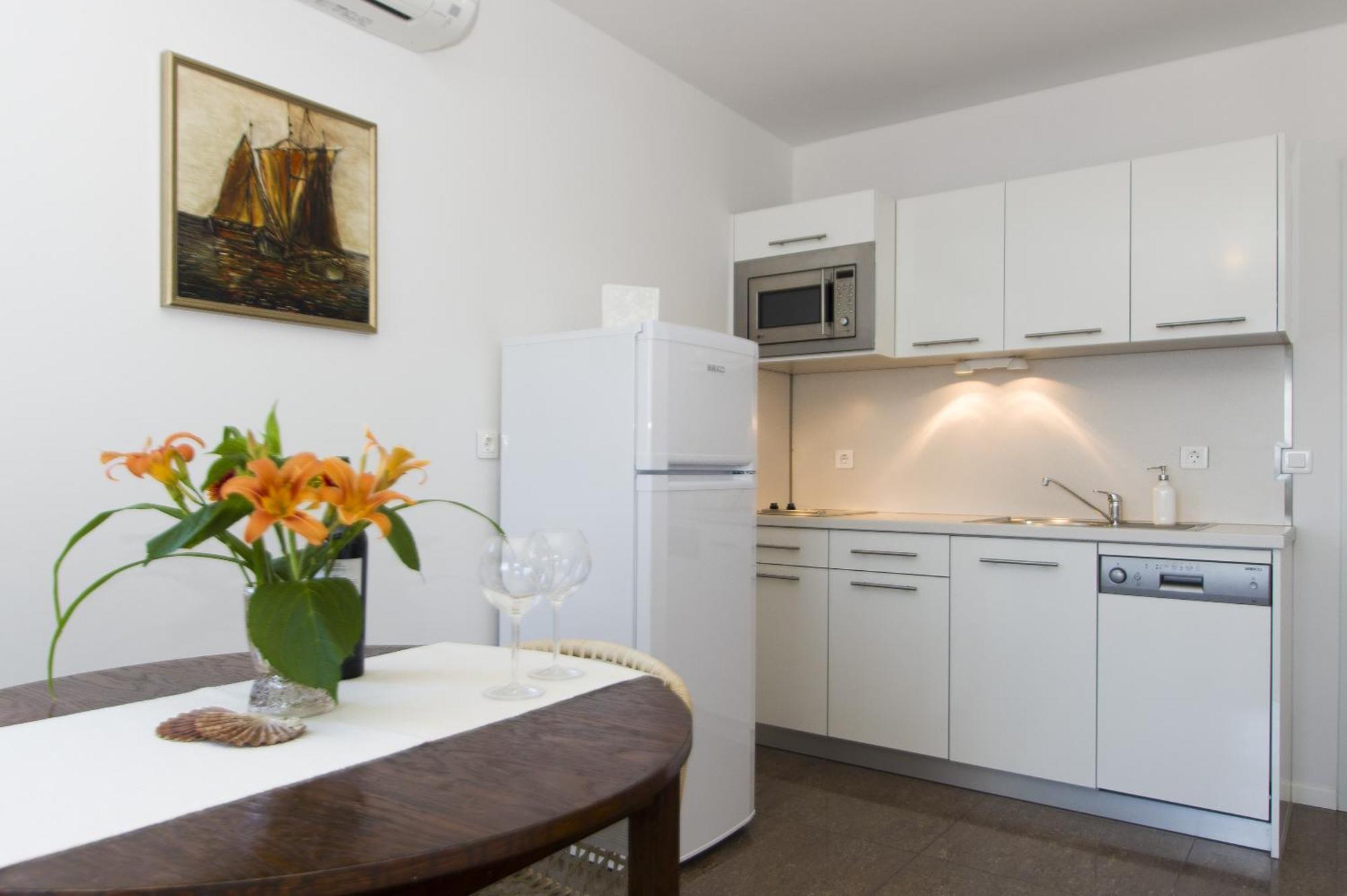 Apartments Villa Olea Lumbarda Ngoại thất bức ảnh